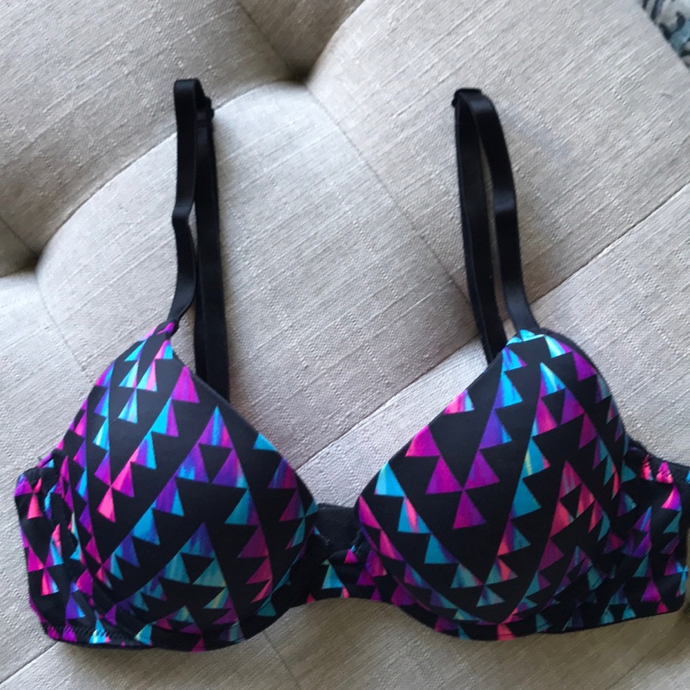 Pink Victoria’s Secret Wear Everywhere Bra